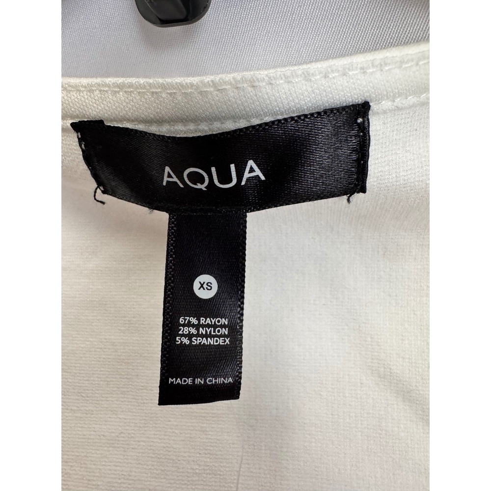 Aqua White Scoop Neck Tank Top - Picture 7 of 7
